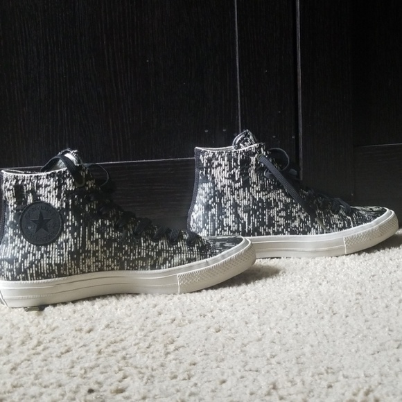 sneakers - Picture 1 of 3